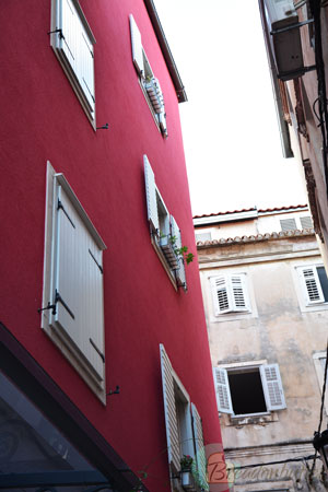 Croatia-Split-buildings-