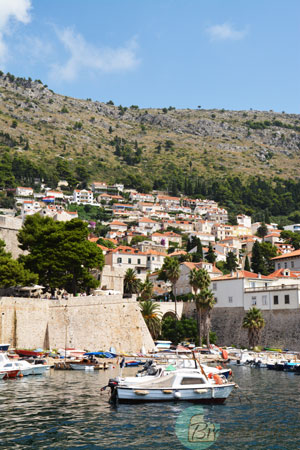 dubrovnik-old-town-port-croatia