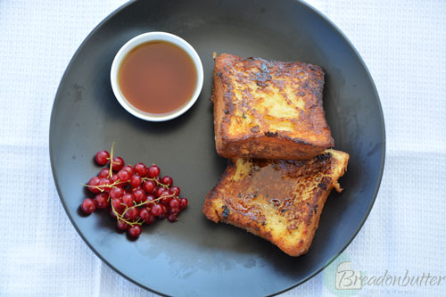 pain-perdu-top-view-breadonbutter
