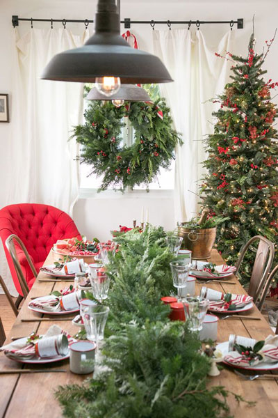 Christmas table setting | breadonbutter