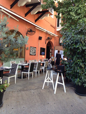 Harry's Bar Beirut | Breadonbutter
