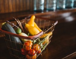 spinneys delivery | Breadonbutter